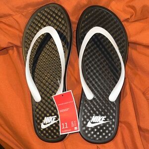 Nike Black and White Sandals